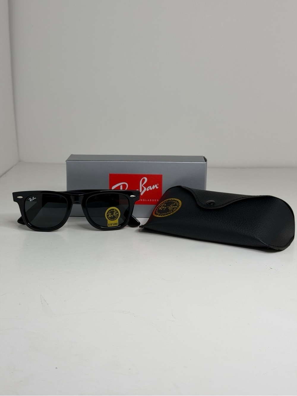 Ray-Ban Black Frame Dark Green Lens Wayfarer Sunglasses